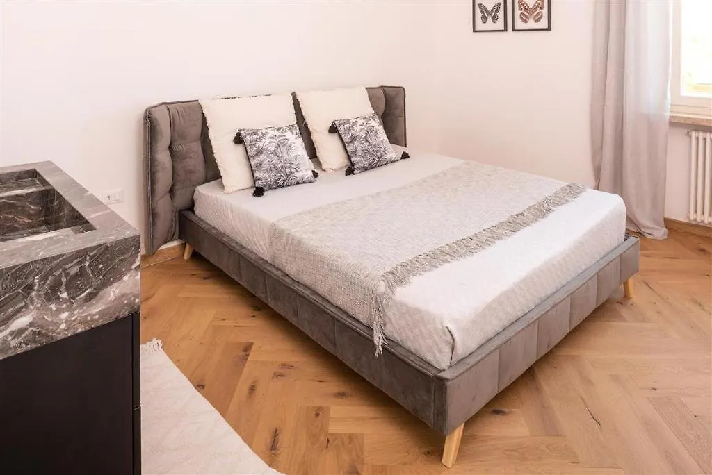 Destiny Home 5 Bardolino Lake Garda Ponton Itálie