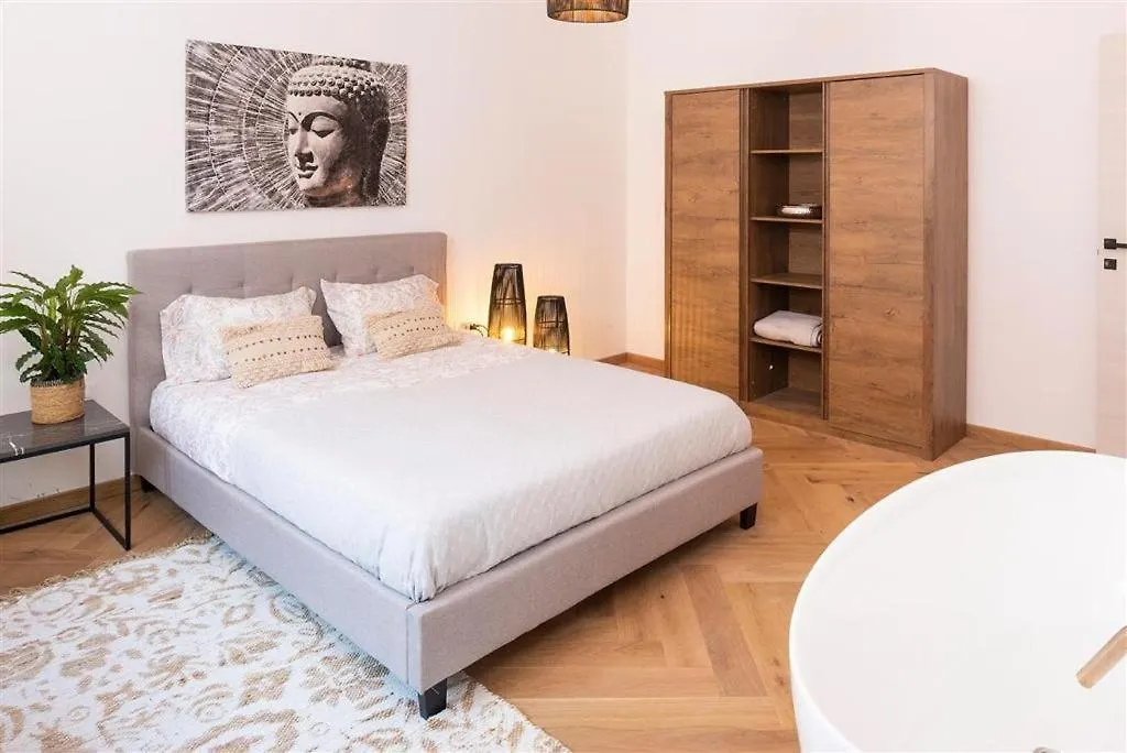 Apartmán Destiny Home 5 Bardolino Lake Garda Ponton