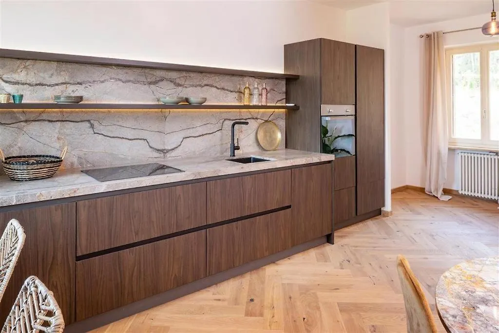 Destiny Home 5 Bardolino Lake Garda Ponton